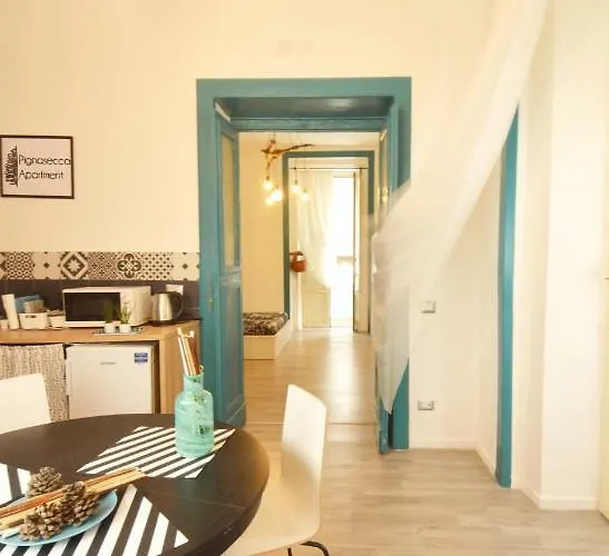 Pignasecca Apartment